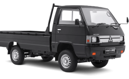 L300 bak Hitam tambak Luar depån