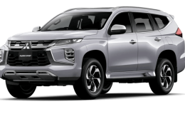 pajero sport warna Putih tampak depan kanan png graphic